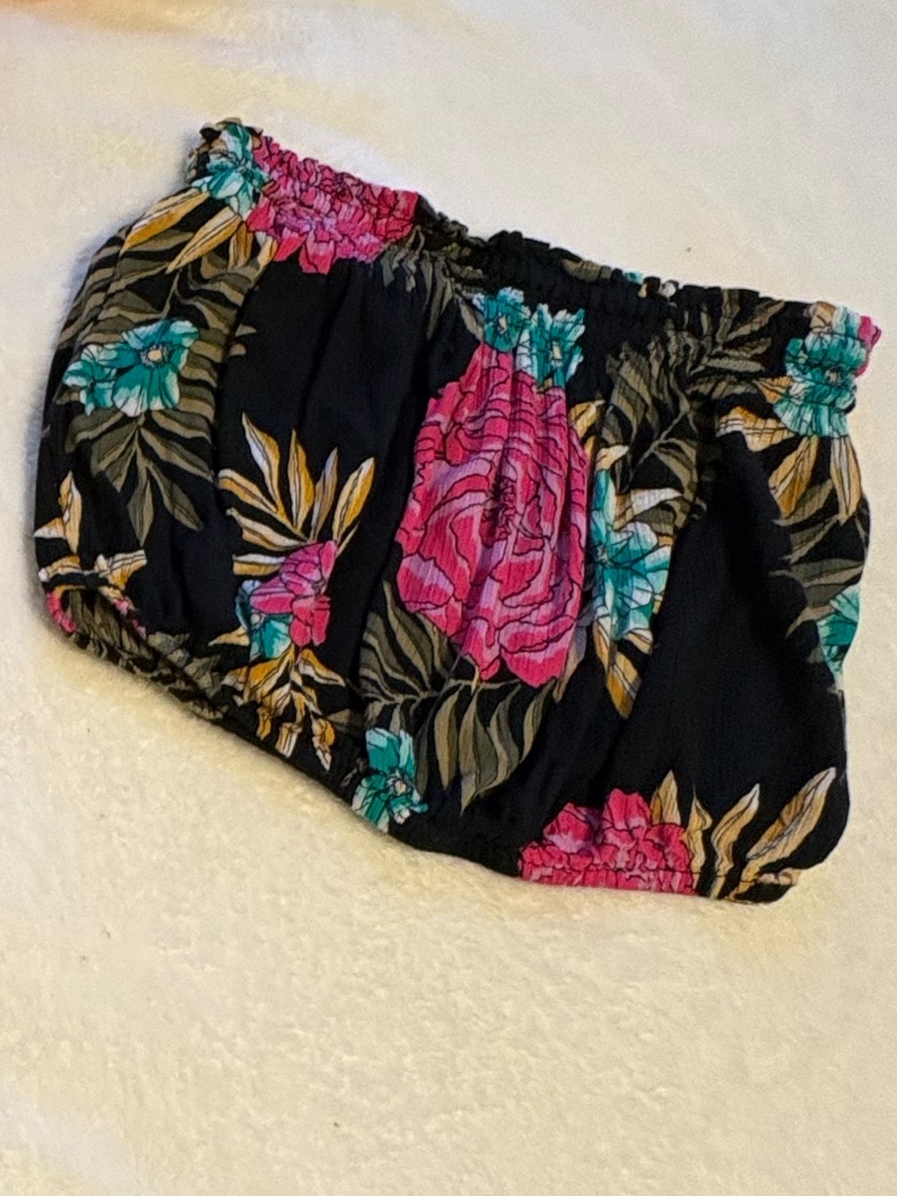 Billabong Black Floral Spaghetti-Strap Crop Top with Pink & Teal Blooms